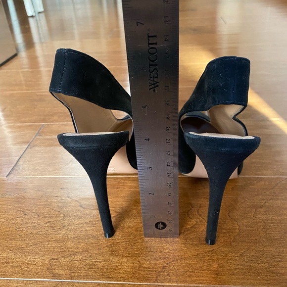 Gianvito Rossi Delta Pumps - Picture 9 of 14